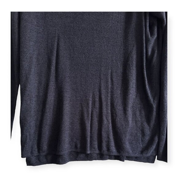 Theory Larlissa Sag Harbor Blue Linen Blend V neck Sweater, Size L - Picture 7 of 13